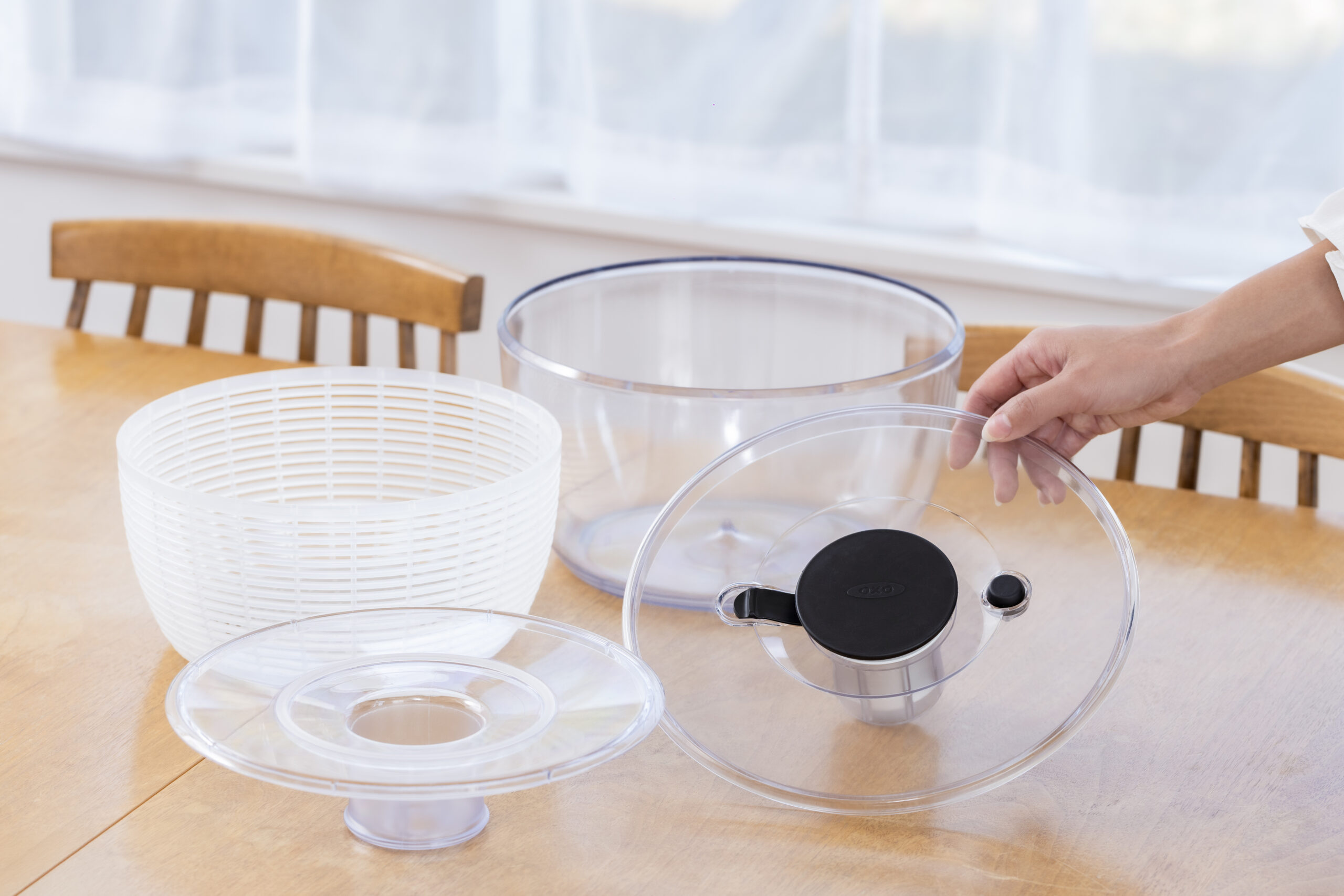 asuiro（あすいろ）は、コーヒーやキッチンツール、暮らしの道具を紹介するライフスタイルメディア。日々の暮らしに、やさしい彩りと小さな豊かさをお届けします。