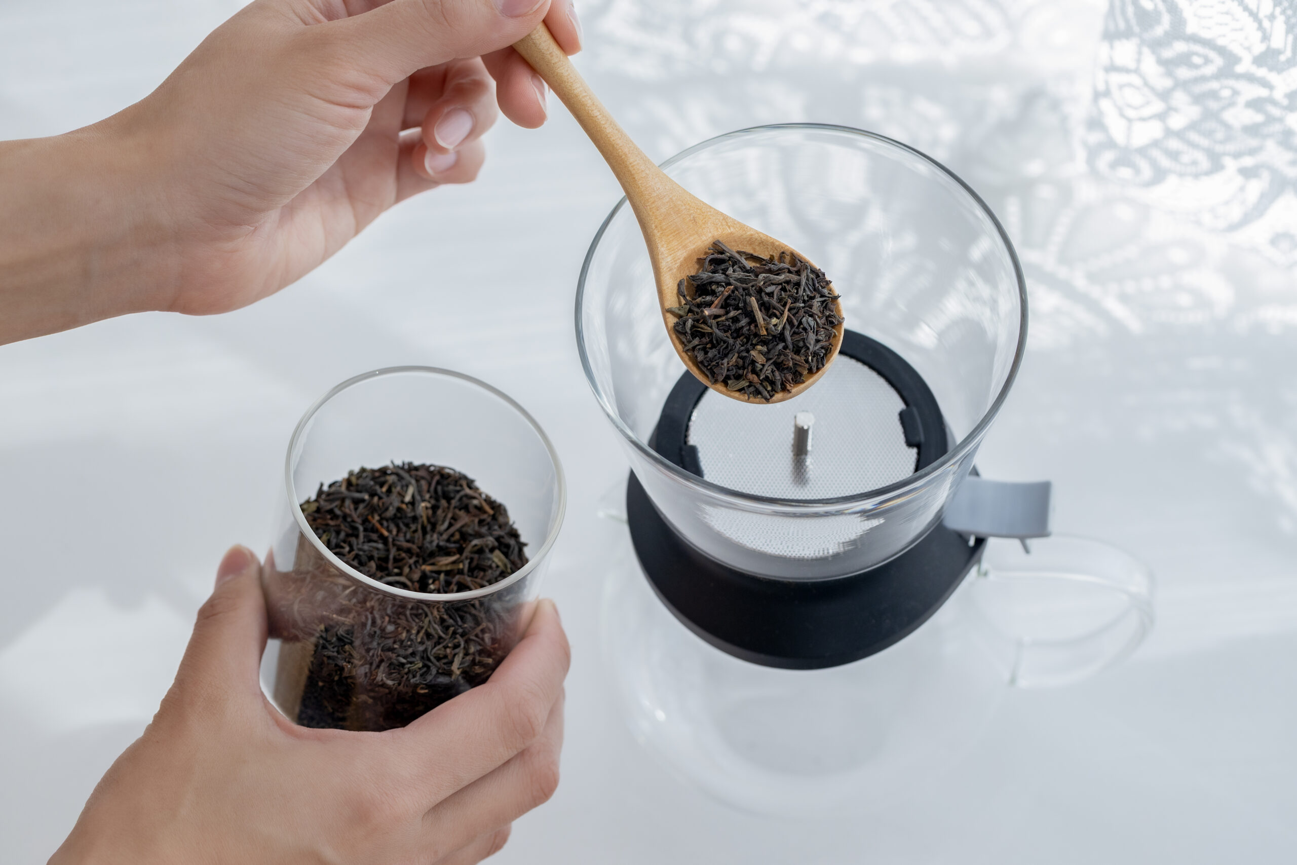 asuiro（あすいろ）は、コーヒーやキッチンツール、暮らしの道具を紹介するライフスタイルメディア。日々の暮らしに、やさしい彩りと小さな豊かさをお届けします。