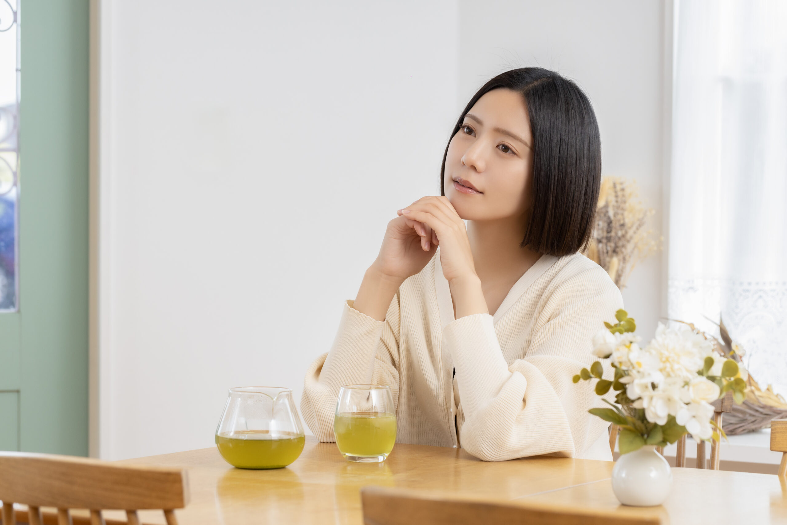 asuiro（あすいろ）は、コーヒーやキッチンツール、暮らしの道具を紹介するライフスタイルメディア。日々の暮らしに、やさしい彩りと小さな豊かさをお届けします。