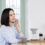 asuiro（あすいろ）は、コーヒーやキッチンツール、暮らしの道具を紹介するライフスタイルメディア。日々の暮らしに、やさしい彩りと小さな豊かさをお届けします。